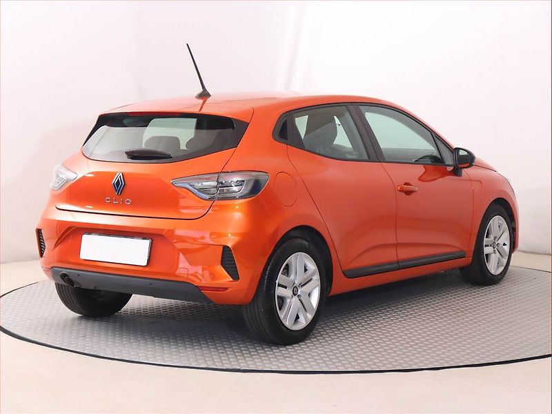Renault Clio (2025) 1.0 TCe, Serv.kniha, Tempomat - fotka 5 z 20