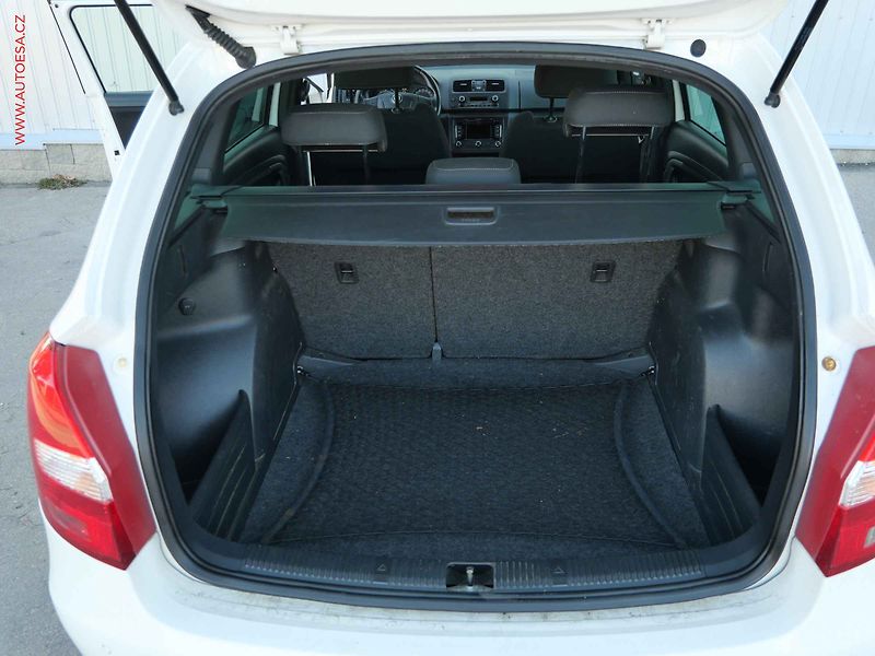 Škoda Fabia (2011) 1.4 TSi, ČR, RS, DSG - fotka 7 z 23