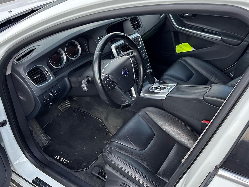 Volvo S60 Sedan - fotka 8 z 10