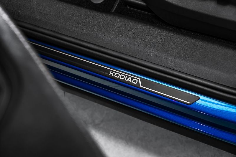 Škoda Kodiaq 2,0TDI 4x4 DSG SPORTLINE Tažné - fotka 18 z 20