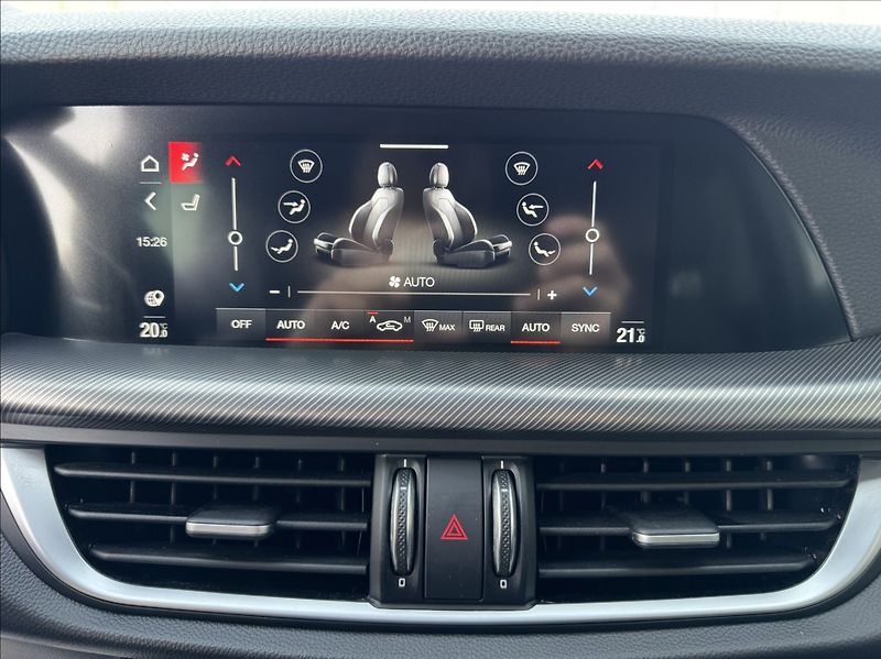 Alfa Romeo Stelvio 2,0 T Q4 AT8 ZF VELOCE původČR - fotka 36 z 50