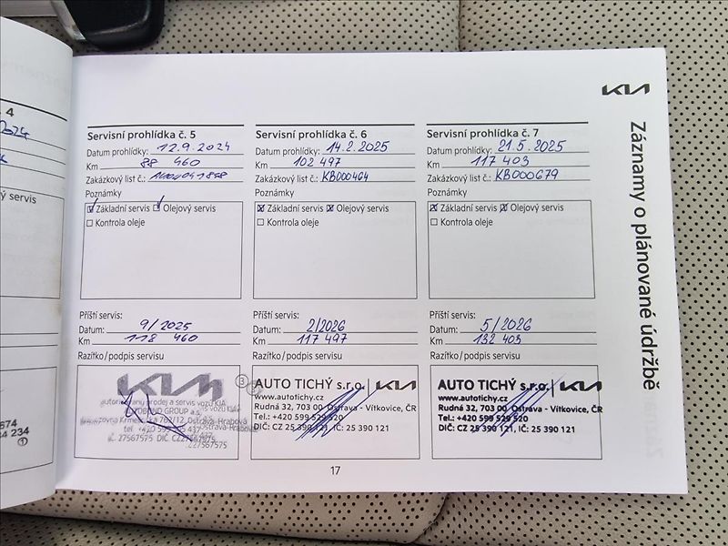 Kia Sorento 1.6T-GDi PHEV 4x4 Premium, ČR - fotka 48 z 50
