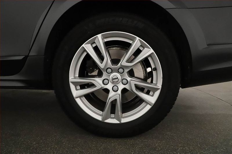 Volvo V90 (2017) Cross Country - fotka 12 z 20