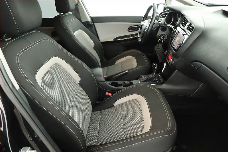 Kia Ceed (2016) 1.6 CRDi, Automat, Serv.kniha - fotka 7 z 20