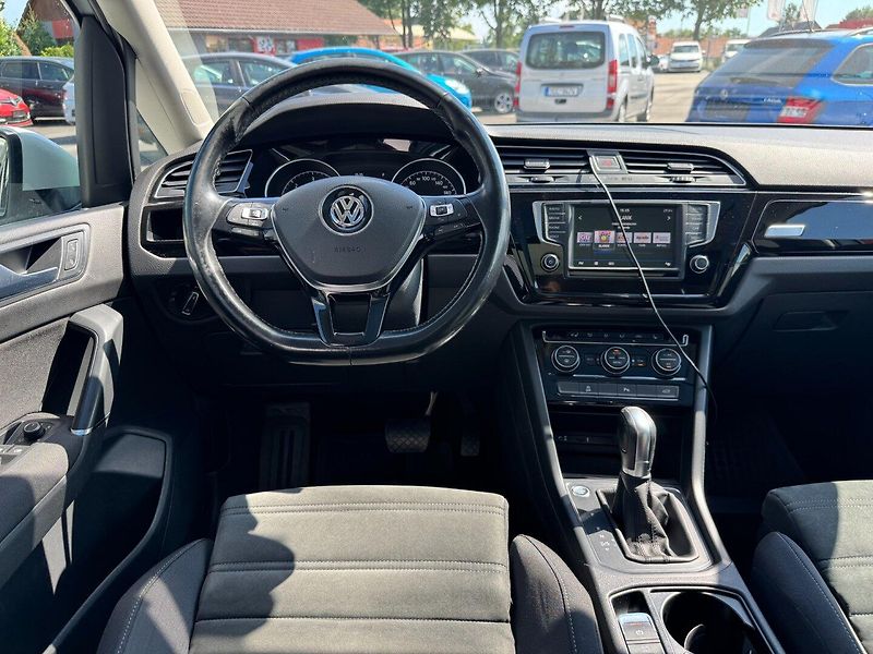Volkswagen Touran (2017) Comfortline 2.0 TDI 110kW DSG - fotka 19 z 40