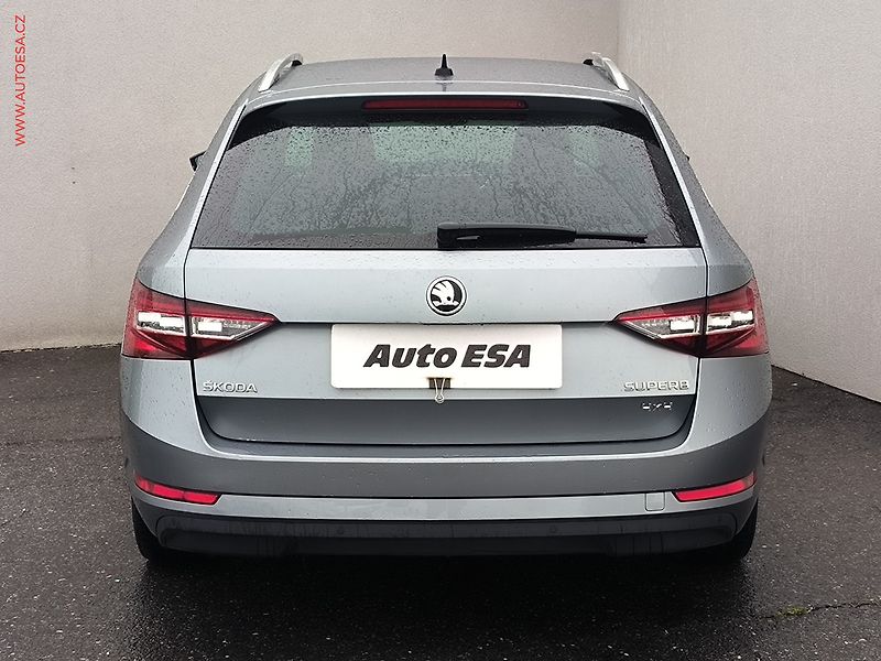 Škoda Superb (2017) 2.0 TDi 4x4, Style, DSG - fotka 5 z 25