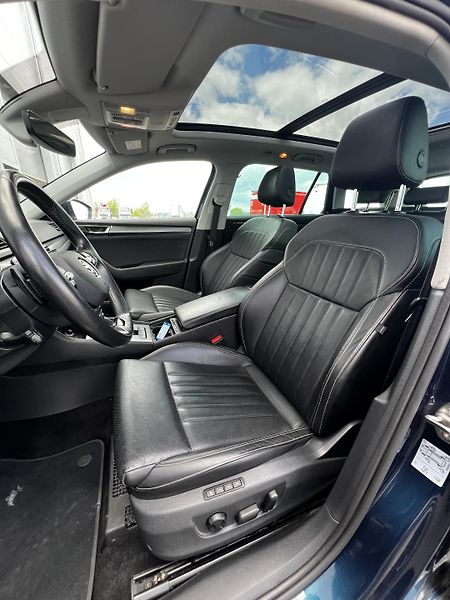 Škoda Superb 2.0TDI DSG Virtual, Kůže, TZ - fotka 6 z 28