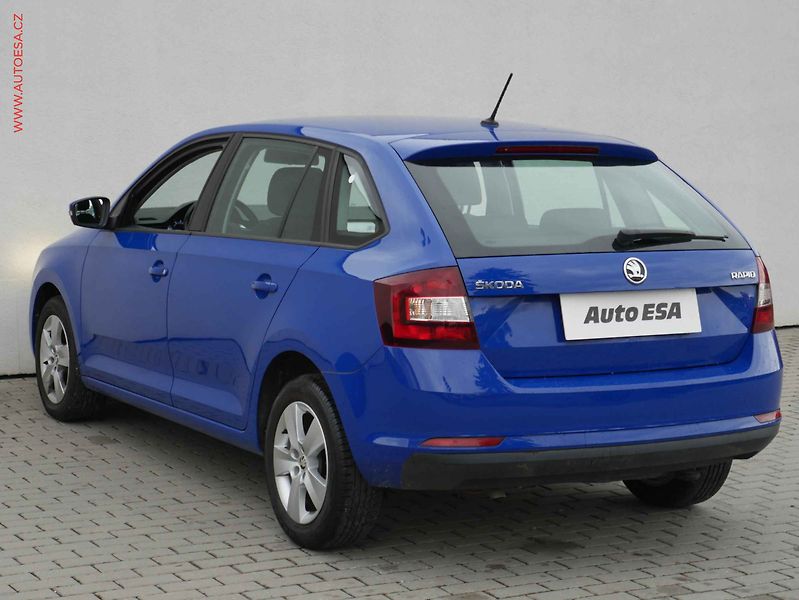 Škoda Rapid (2018) 1.0 TSi SpaceBack, ČR, AC - fotka 6 z 15