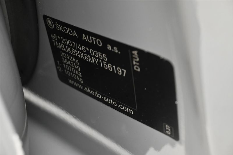 Škoda Octavia 2,0 TDI 147kW RS DSG Záruka až - fotka 12 z 30