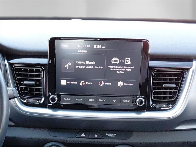 Kia Stonic 1,0   1.0 T-GDI Exclusive - fotka 16 z 22
