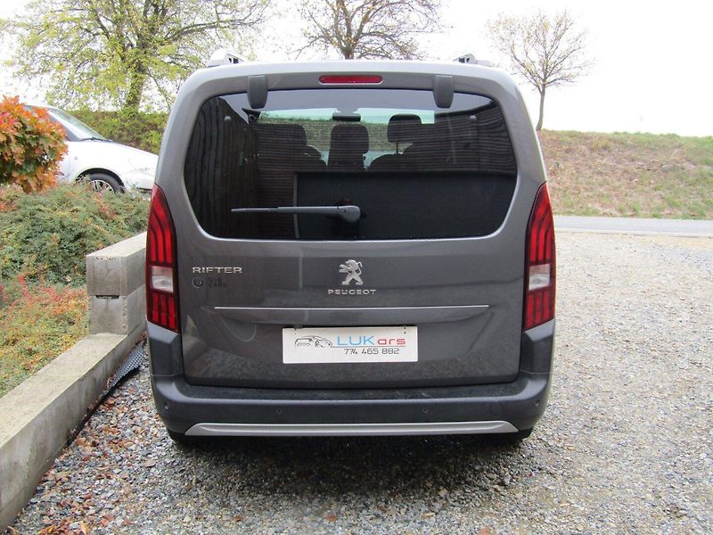 Peugeot Rifter (2020) 1.5 HDI LONG  7 MÍST - fotka 12 z 39