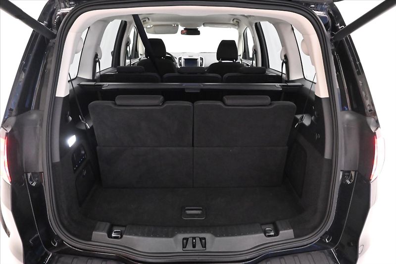 Ford Galaxy 2,0 EcoBlue 140 kW AT8 Titaniu - fotka 10 z 34