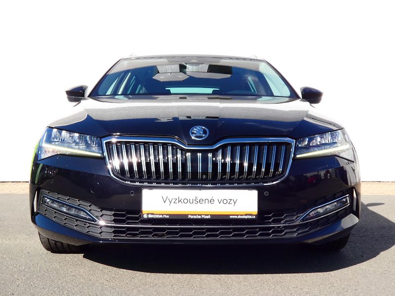 Škoda Superb III /FL Combi StylePlus 2.0 TD - fotka 14 z 30