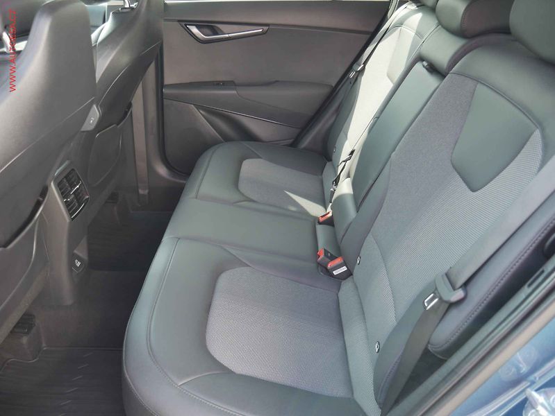 Kia Niro (2023) 1.6 GDi HEV, ČR, AT, navi - fotka 10 z 26