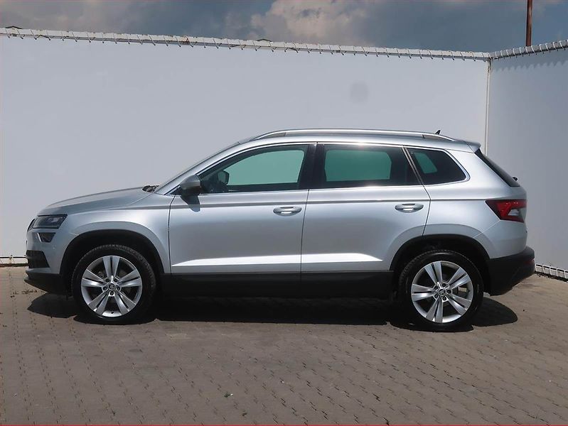 Škoda Karoq (2020) Style 1.6 TDI - fotka 3 z 20