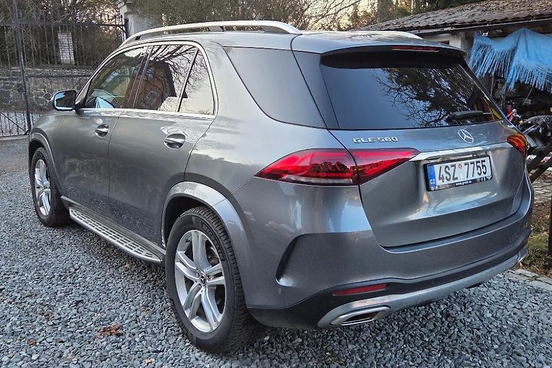 Mercedes-Benz GLE (2020) 580 4MATIC AMG CZ HUD OFROAD - fotka 3 z 12
