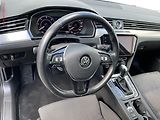 Volkswagen Passat (2018) 2.0 TDi 4x4, Comfortline - náhled 13