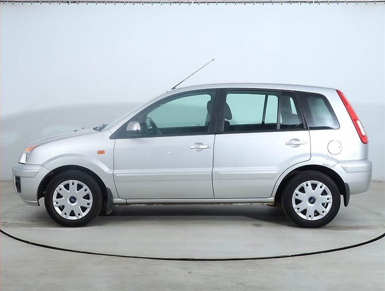 Ford Fusion (2010) 1.4, ČR,1.maj, jezdí dobře - fotka 3 z 16