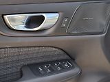 Volvo V60 CORE B4 FWD 145kW - náhled 11