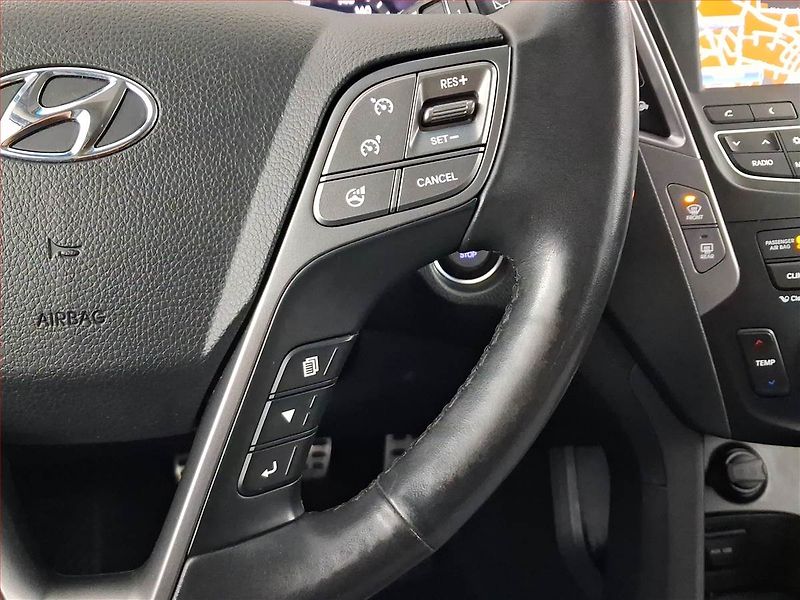 Hyundai Santa Fe (2015) 2.2 CRDi, Kůže, Navi, Tempomat - fotka 17 z 20