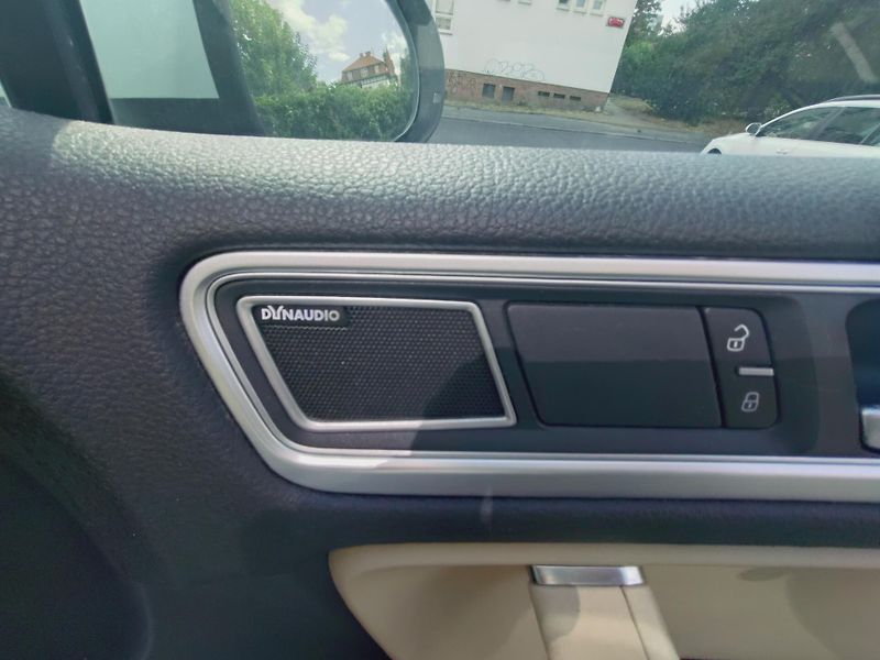 Volkswagen Touareg (2016) - fotka 3 z 17