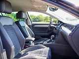 Volkswagen Passat 2,0 TDI 110kW DSG Elegance - náhled 13