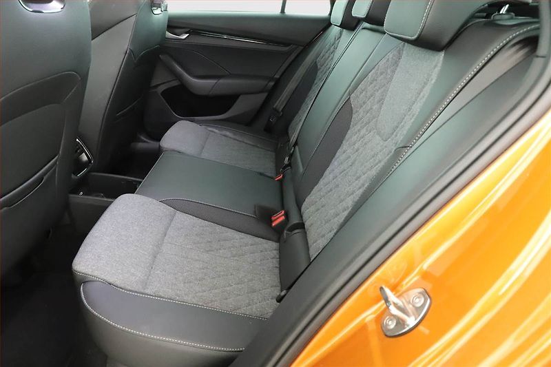 Škoda Octavia (2025) 2.0 TDI, Sportline - fotka 7 z 20