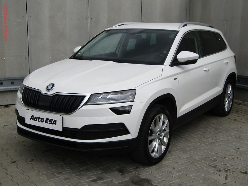 Škoda Karoq (2019) 1.5 TSi 4x4, Soleil, DSG, LED - fotka 3 z 20