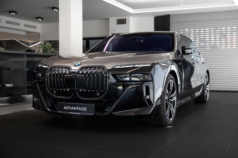 BMW Řada 7 740d xDrive / M sport Pro/B&O/ - fotografie inzerátu