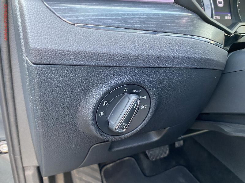 Škoda Superb (2019) 2.0 TDi 4x4, Style, DSG, - fotka 15 z 19