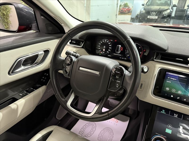 Land Rover Range Rover Velar 2,0   D180 AWD DYNAMIC HSE - fotka 25 z 34