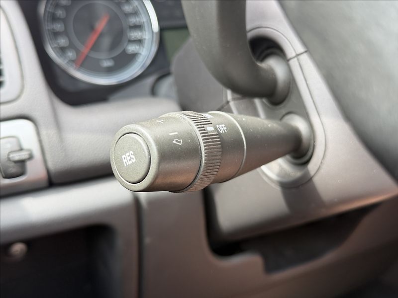 Fiat Croma 1,9 JTD AUTOMAT - fotka 14 z 25