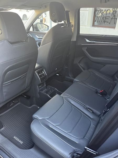 Škoda Kodiaq (2024) Excl.Sel. 2.0TDI DSG 4x4 NOVÝ - fotka 8 z 9