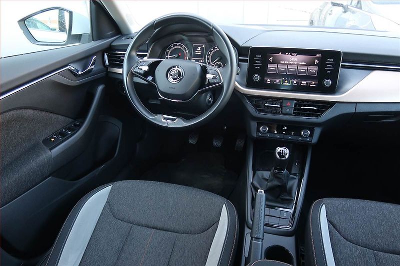Škoda Scala (2023) 1.0 TSI, ČR,1.maj, Tempomat - fotka 7 z 17