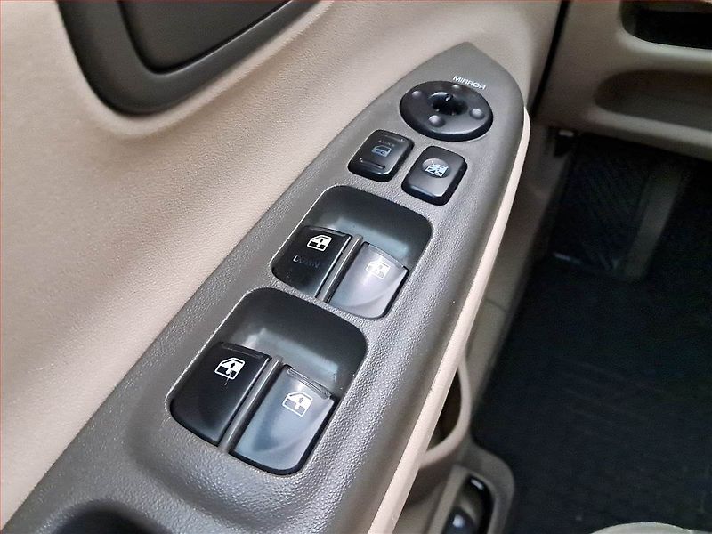 Hyundai Accent (2008) 1.4i, Serv.kniha, nová STK - fotka 14 z 16