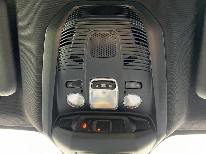 Peugeot 5008 ALLURE PACK 1,2 PureTech 96kW - fotka 22 z 29