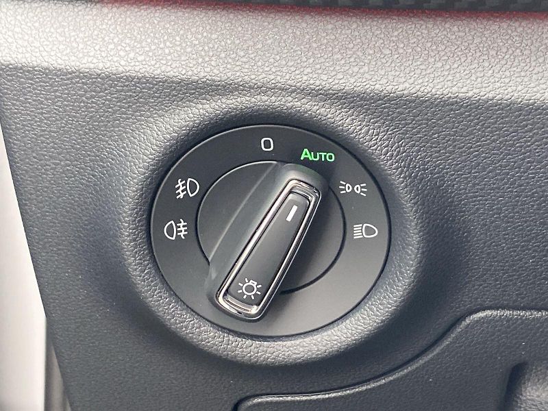 Škoda Scala (2025) 1.0 TSI DSG Monte Carlo - fotka 19 z 35