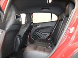 Mercedes-Benz GLA 2,0 250 4M AMG paket Kam.ČR - náhled 7