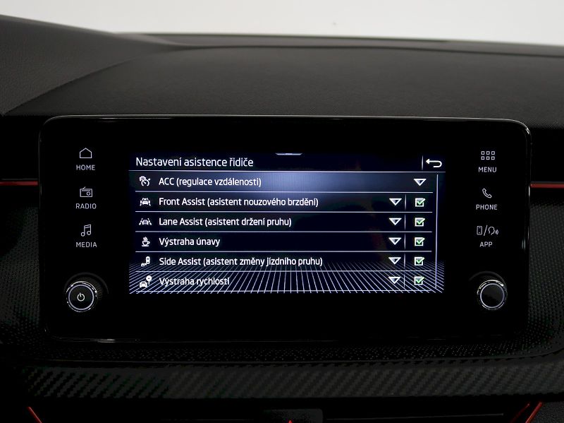 Škoda Scala (2025) MONTE CARLO 1.0TSI 85KW DSG PA - fotka 27 z 39