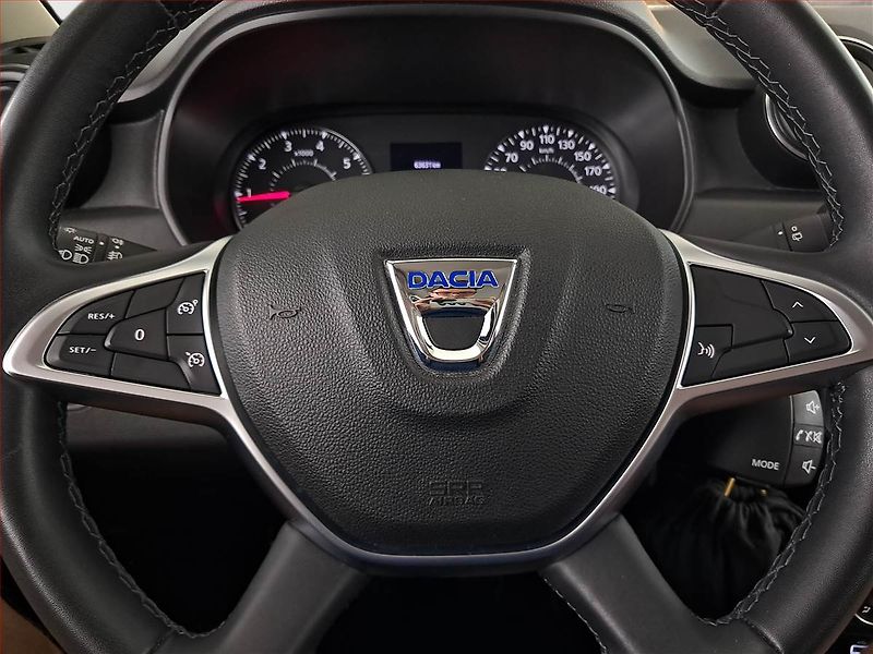 Dacia Duster (2022) 1.3 TCe, Serv.kniha, Tempomat - fotka 16 z 17