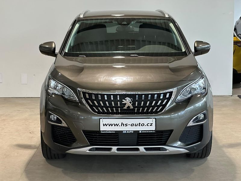 Peugeot 3008 (2018) 1.5BlueHDi,Allure,ČR,1.maj. - fotka 2 z 20