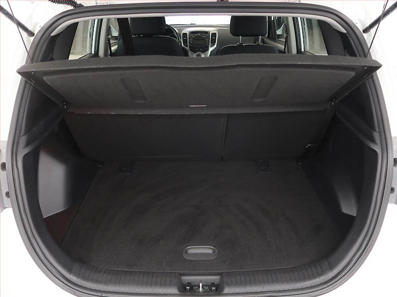 Hyundai ix20 (2019) 1.6 CVVT, Serv.kniha, Tempomat - fotka 13 z 16