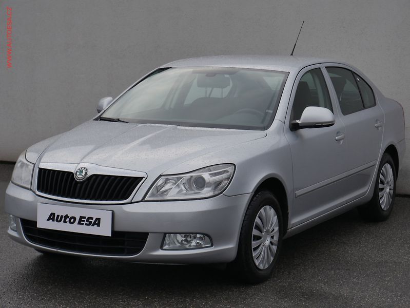 Škoda Octavia (2010) 1.2 TSi, Ambiente, TZ - fotka 3 z 19
