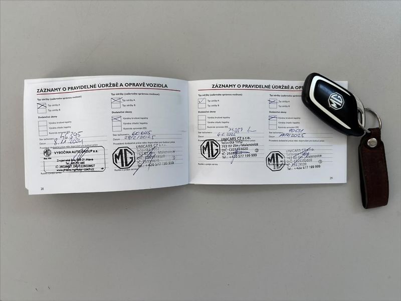 MG HS 1,5 TGI  Essential 6kvalt - fotka 24 z 25