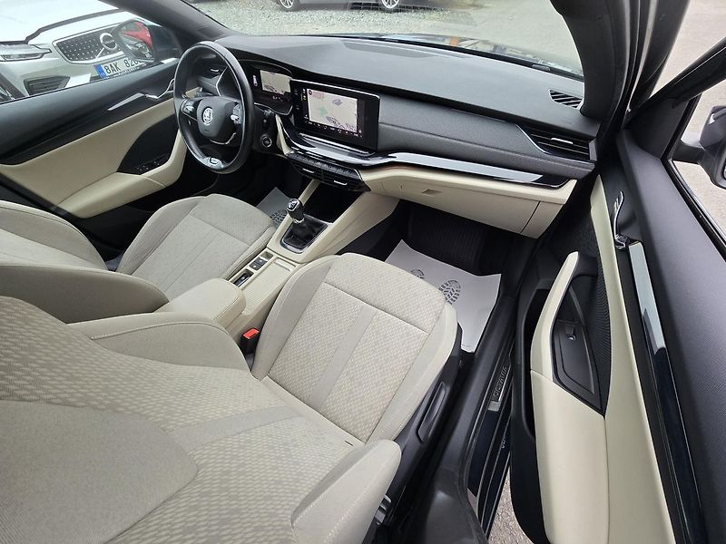 Škoda Octavia 1.5TSi 110kW STYLE 1.Maj. ČR - fotka 11 z 42