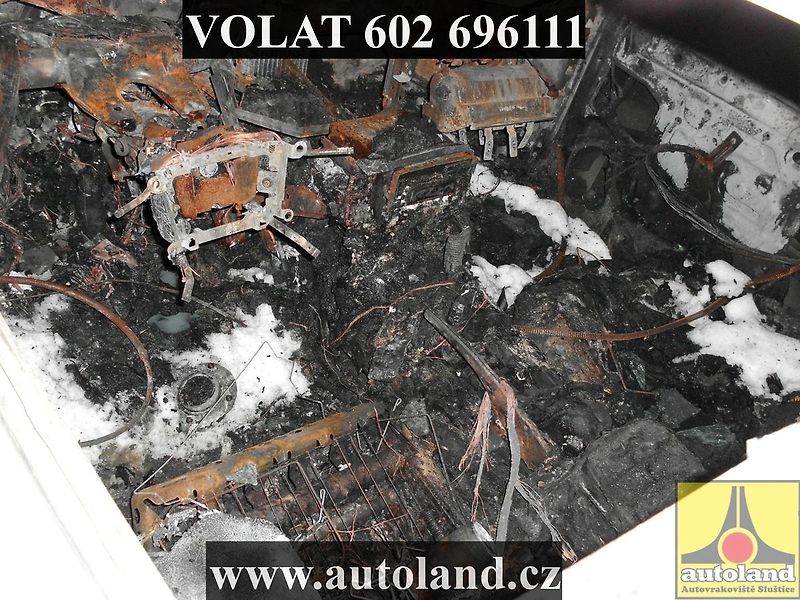 Volvo V70 (2002) VOLAT 602 696111 - fotka 6 z 9