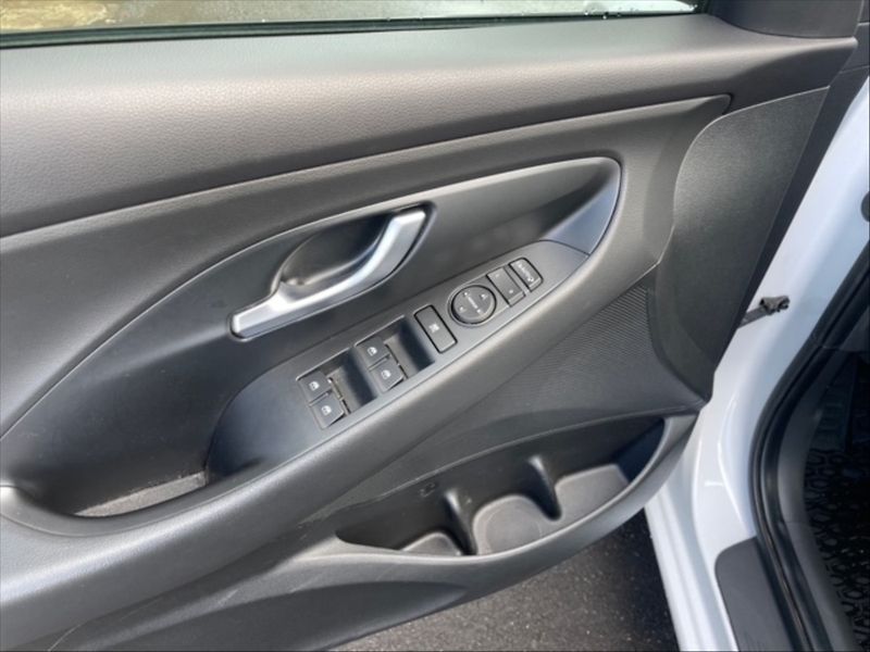 Hyundai i30 1,5 T-GDI N Line - fotka 11 z 11