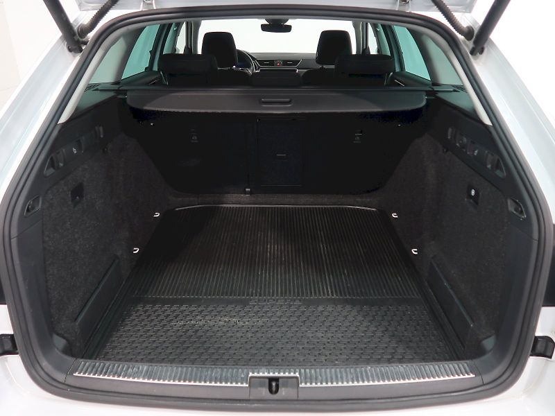 Škoda Superb (2021) STYLE PLUS 2.0TDI 147KW DSG 4x - fotka 40 z 40