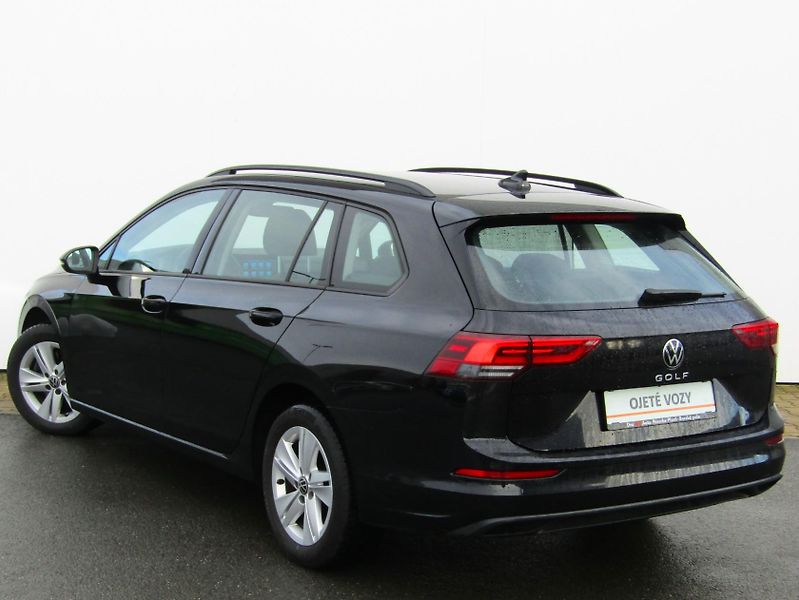 Volkswagen Golf Wa 2.0 Life DT085 Variant Life - fotka 12 z 30