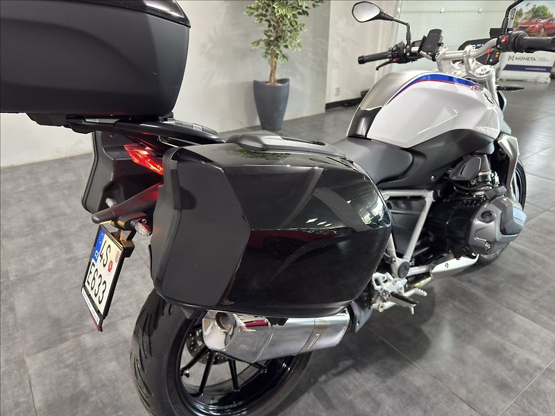 BMW R 1250 R ČR ORIGO KUFRY 1,3 - fotka 13 z 20